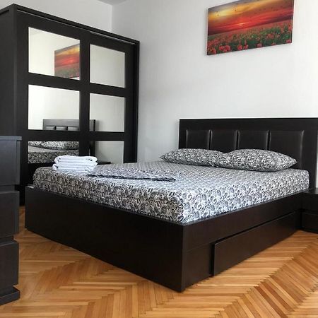 Studio Central Doamnei Bucharest Luaran gambar