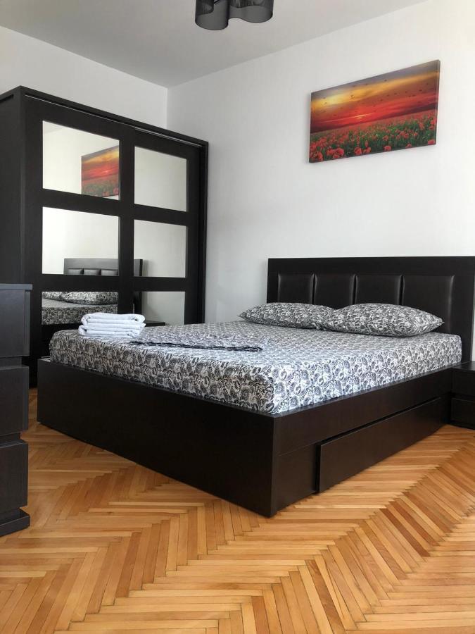 Studio Central Doamnei Bucharest Luaran gambar